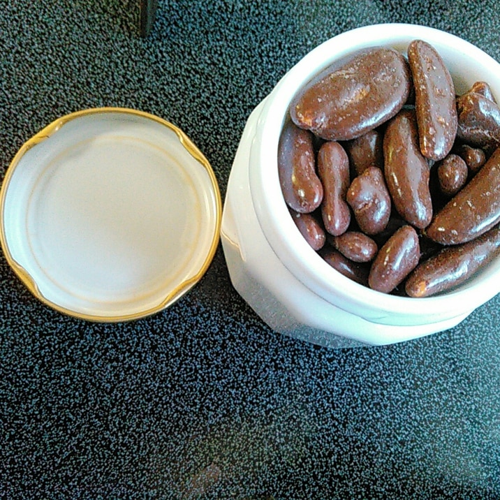 柿のたねチョコ レシピ 作り方 By あけぼのマジック 楽天レシピ